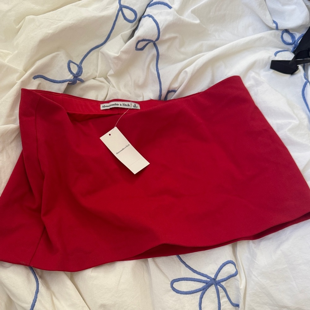 Low rise Abercrombie Red Mini Skort